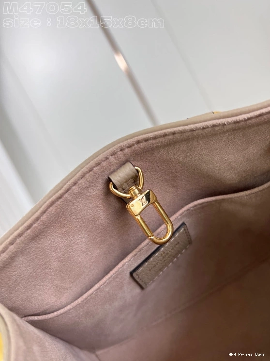 AAA Pruses Bags LOUIS VUITTON BB-18*15*8.5cm ONTHEGO 0724